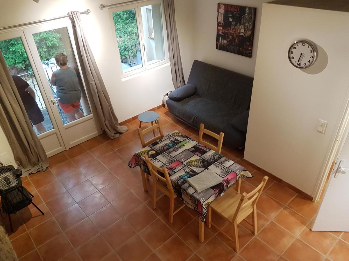 Le Rebois Apartment Gassin Bagian luar foto
